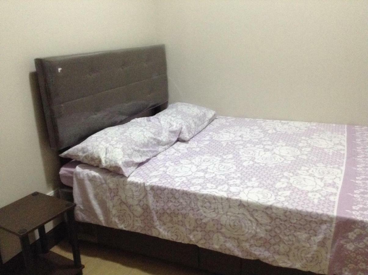 Cubao Manhattanheights Unit 11A Tower B, 2Br マニラ市 エクステリア 写真