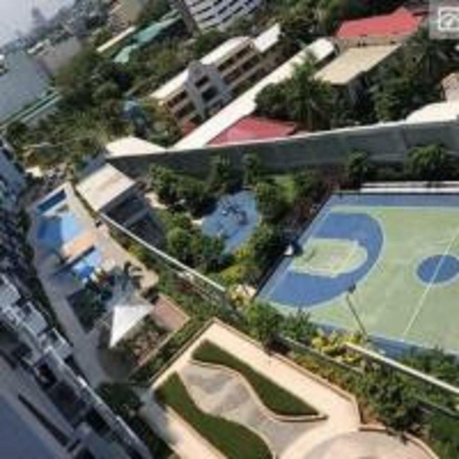 Cubao Manhattanheights Unit 11A Tower B, 2Br マニラ市 エクステリア 写真