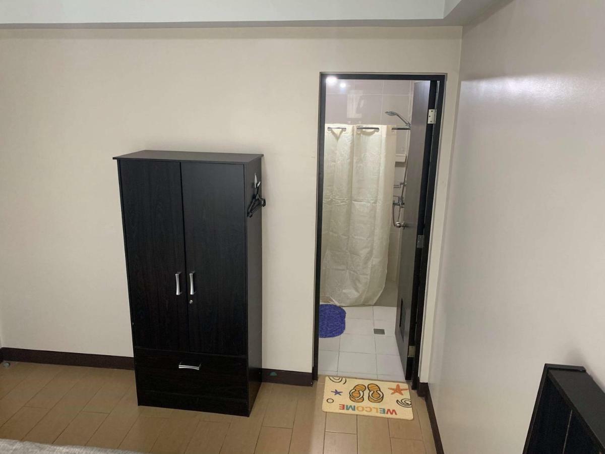 Cubao Manhattanheights Unit 11A Tower B, 2Br マニラ市 エクステリア 写真