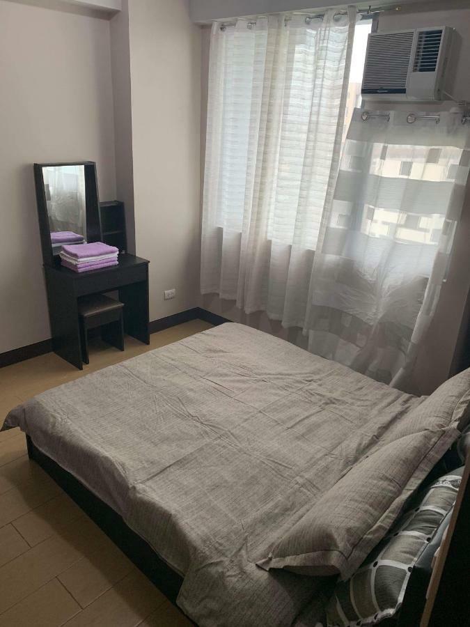 Cubao Manhattanheights Unit 11A Tower B, 2Br マニラ市 エクステリア 写真
